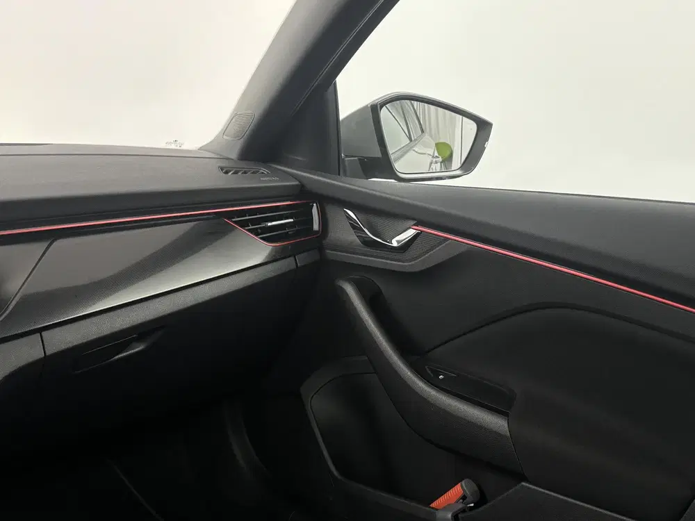 Skoda Scala 1.0 TSI 110pk DSG Sport Business uit 2021, foto 13