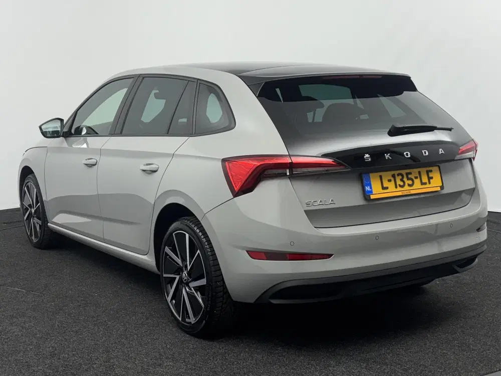 Skoda Scala 1.0 TSI 110pk DSG Sport Business uit 2021, foto 6