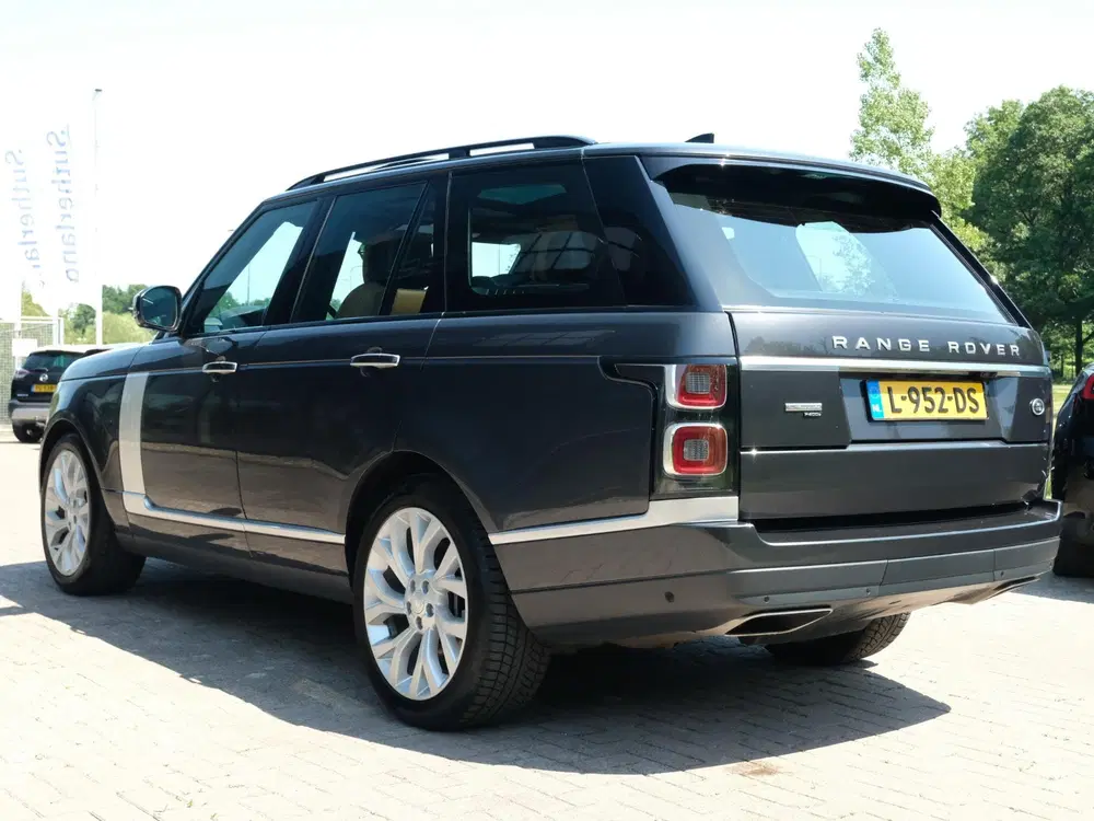 Land Rover Range Rover P400e Autobiography 404 PK uit 2021, foto 3