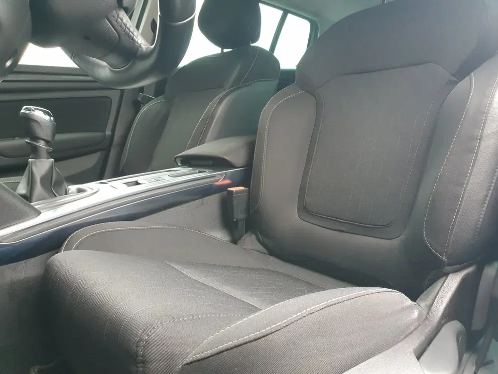 Renault Megane Mégane Estate 1.5 Blue dCi Limited NAVI uit 2019, foto 4