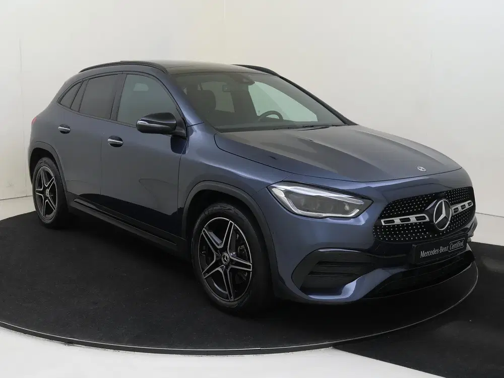Mercedes-Benz GLA 180 Business Solution AMG uit 2023, foto 2