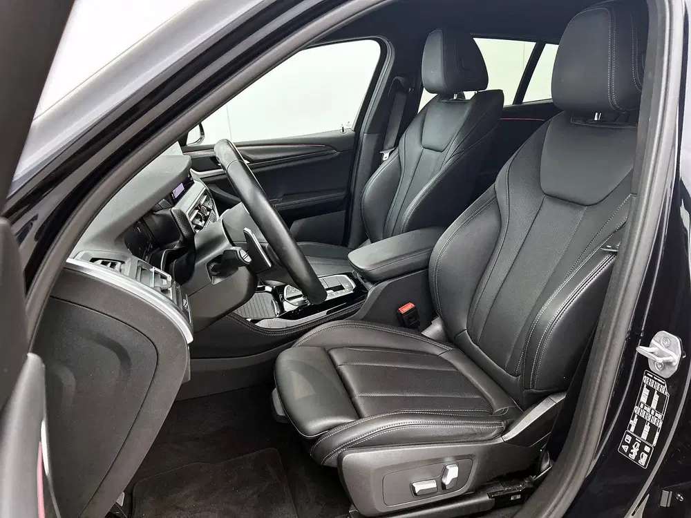 BMW X4 XDrive20i M Sport uit 2022, foto 5