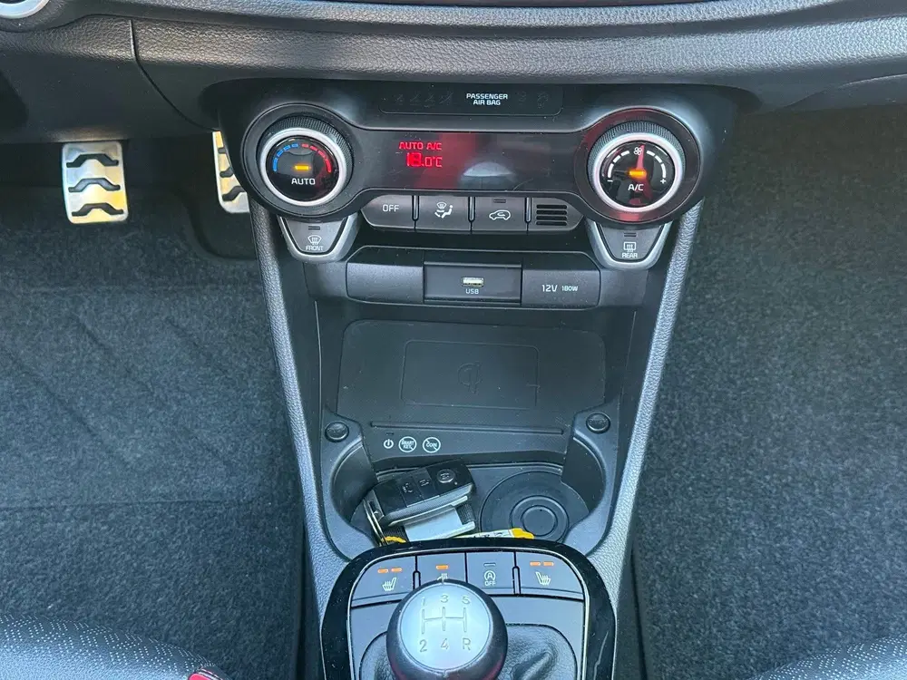 Kia Picanto GT-Line 1.2 (4 cil.) uit 2022, foto 10