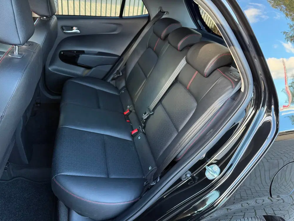 Kia Picanto GT-Line 1.2 (4 cil.) uit 2022, foto 7
