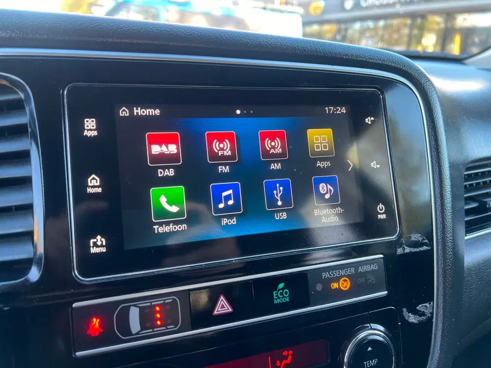 Mitsubishi Outlander 2.4 PHEV Pure+ uit 2019, foto 12