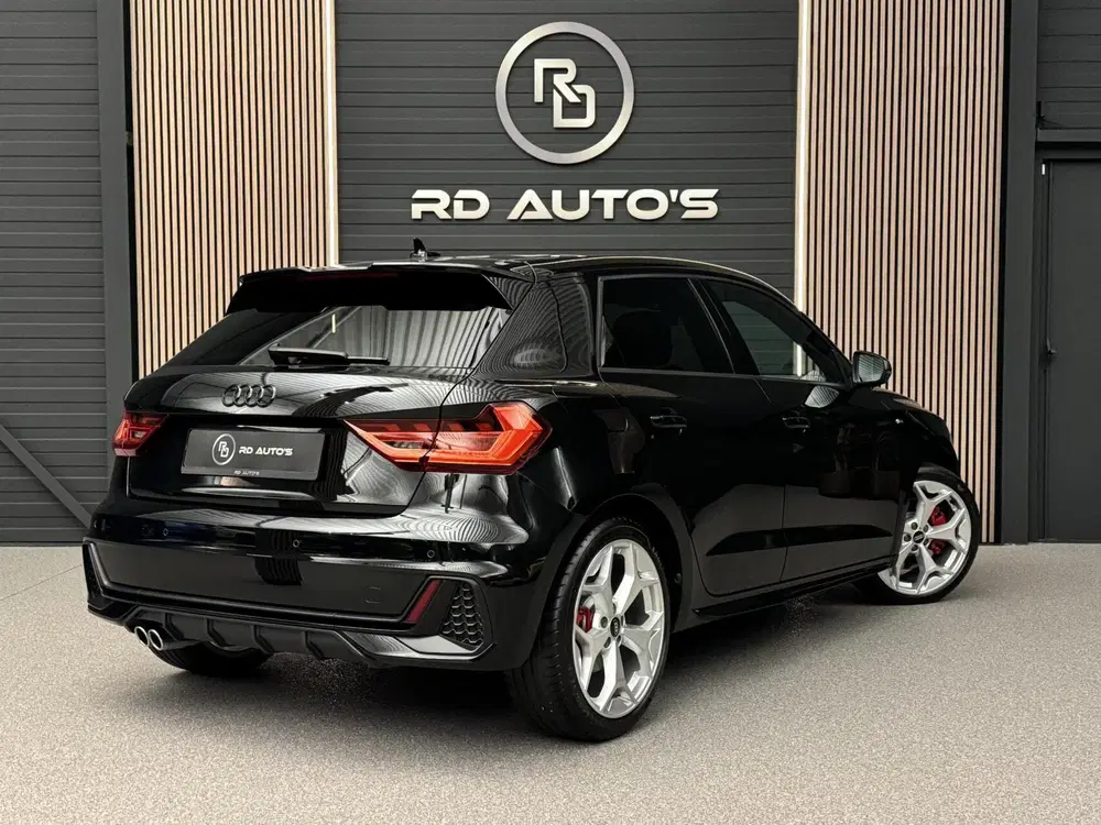 Audi A1 40 TFSI uit 2022, foto 10