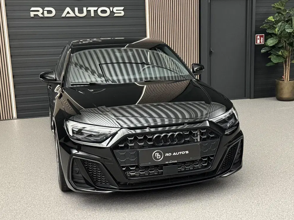Audi A1 40 TFSI uit 2022, foto 4