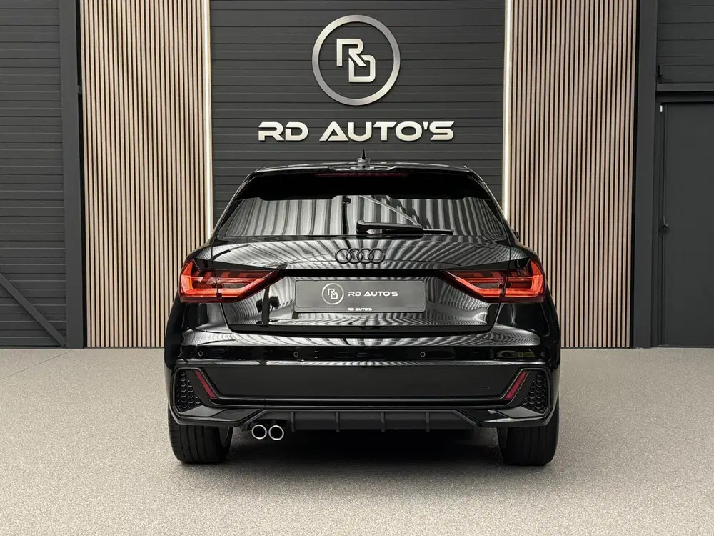 Audi A1 40 TFSI uit 2022, foto 8