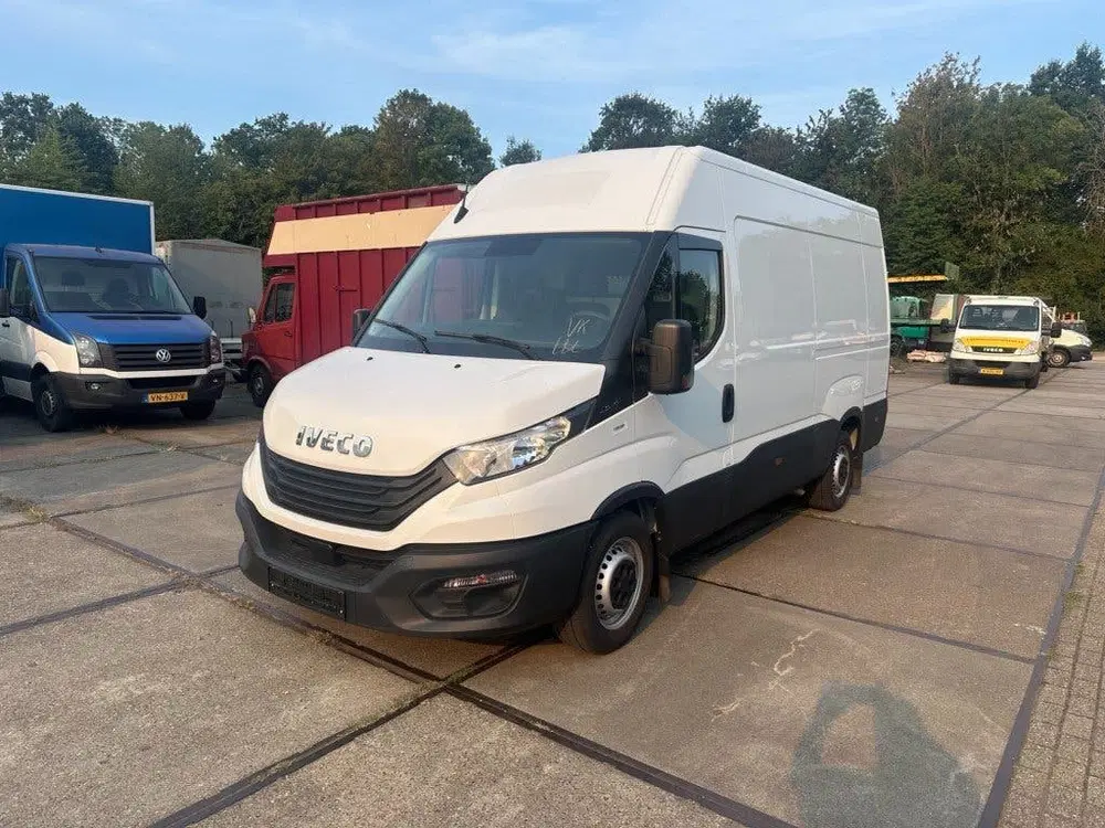 Iveco Daily 35S16V L3H2 uit 2024