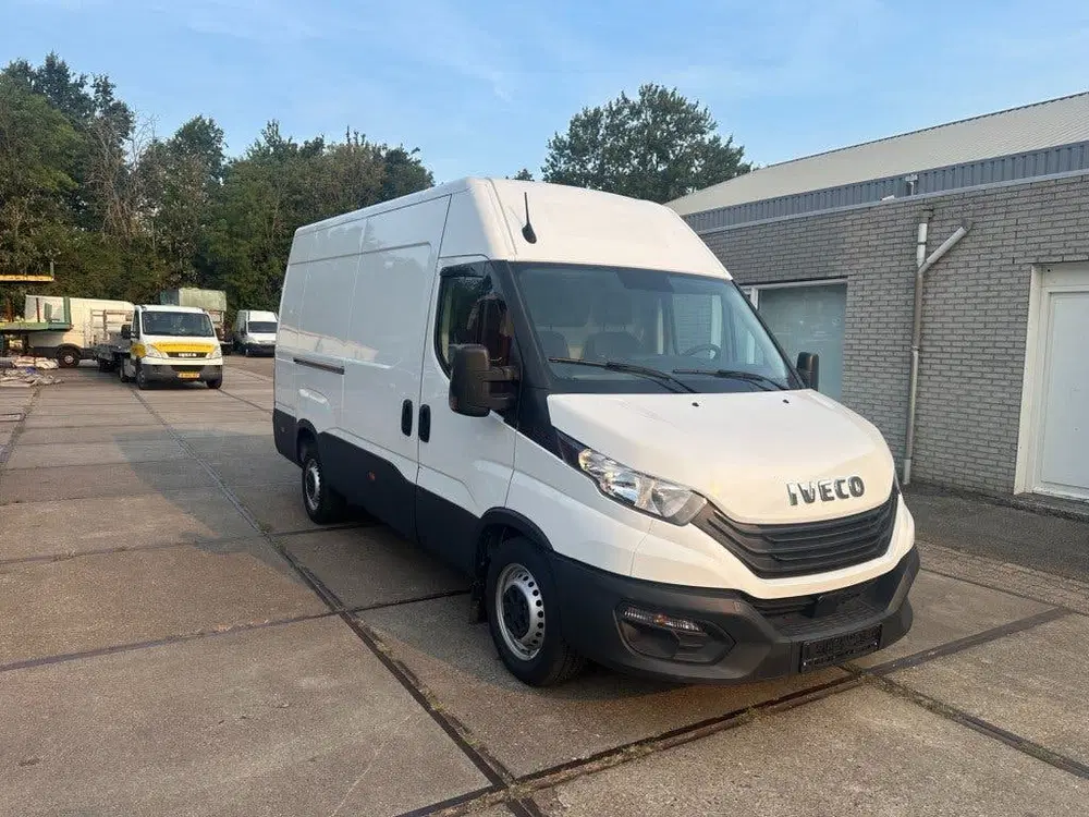 Iveco Daily 35S16V L3H2 uit 2024, foto 3