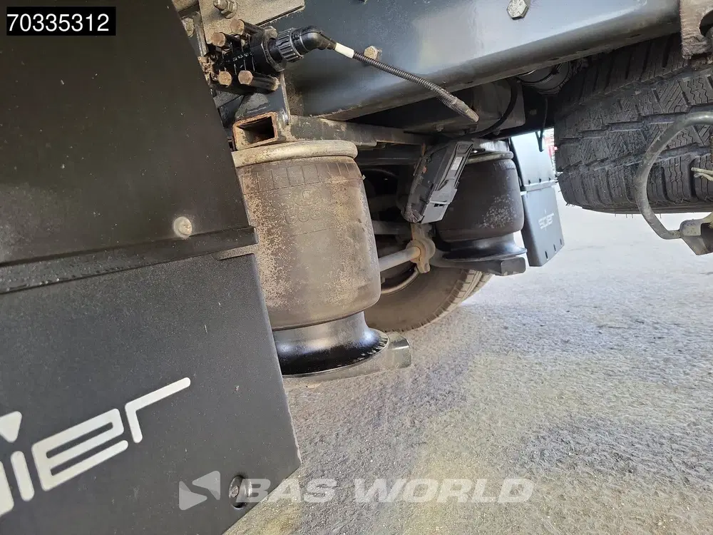 Iveco Daily 3.0L Automaat 1000KG Laadklep Luchtvering uit 2022, foto 13
