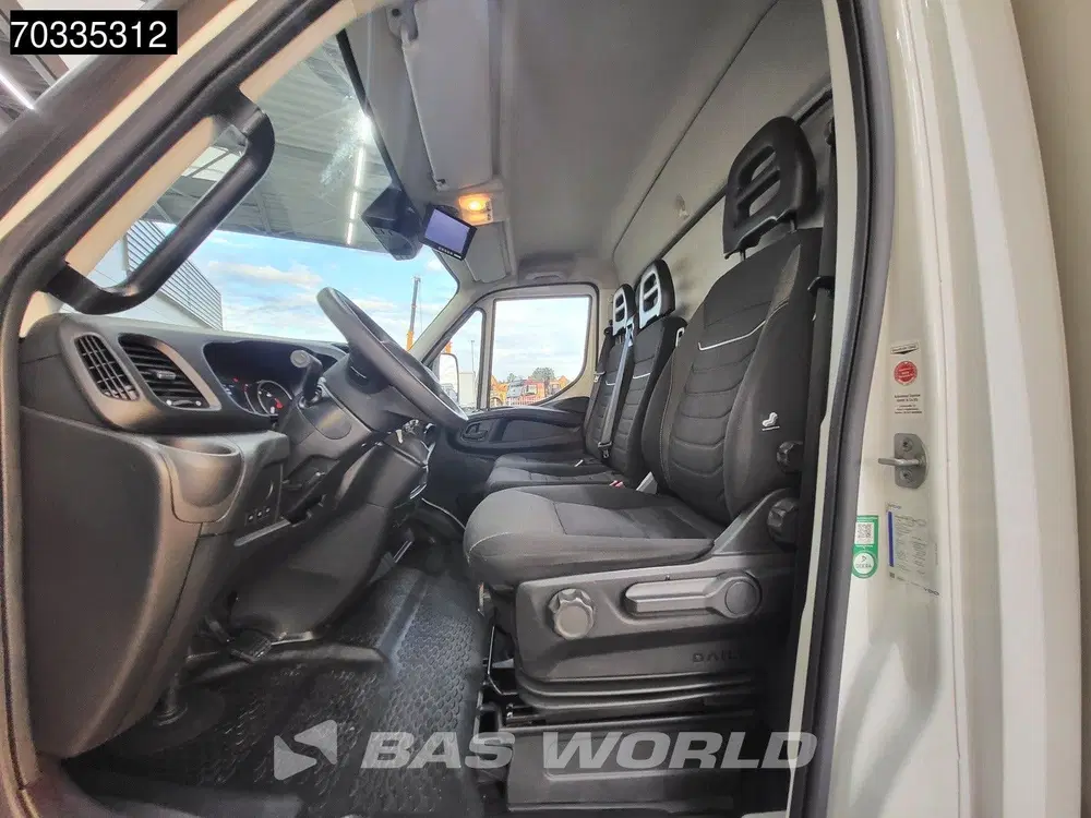 Iveco Daily 3.0L Automaat 1000KG Laadklep Luchtvering uit 2022, foto 15
