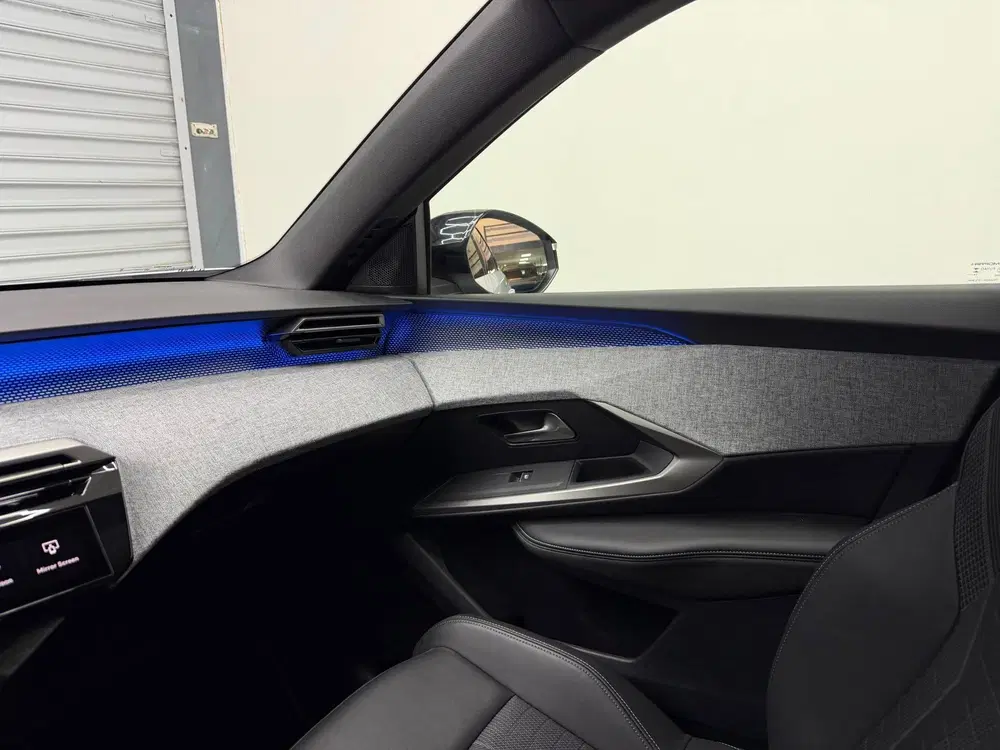 Peugeot 5008 1.2 Hybrid 145PK GT 7p uit 2025, foto 12