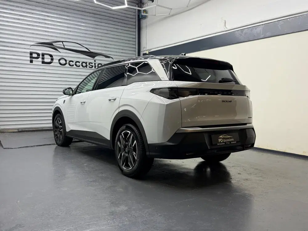 Peugeot 5008 1.2 Hybrid 145PK GT 7p uit 2025, foto 3
