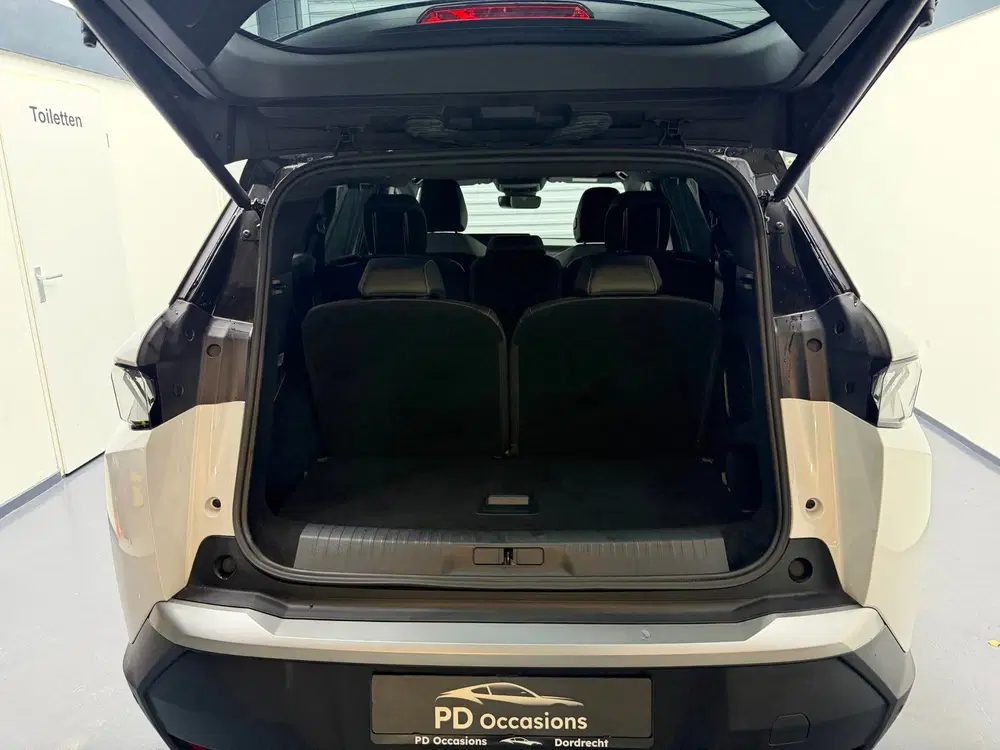Peugeot 5008 1.2 Hybrid 145PK GT 7p uit 2025, foto 6