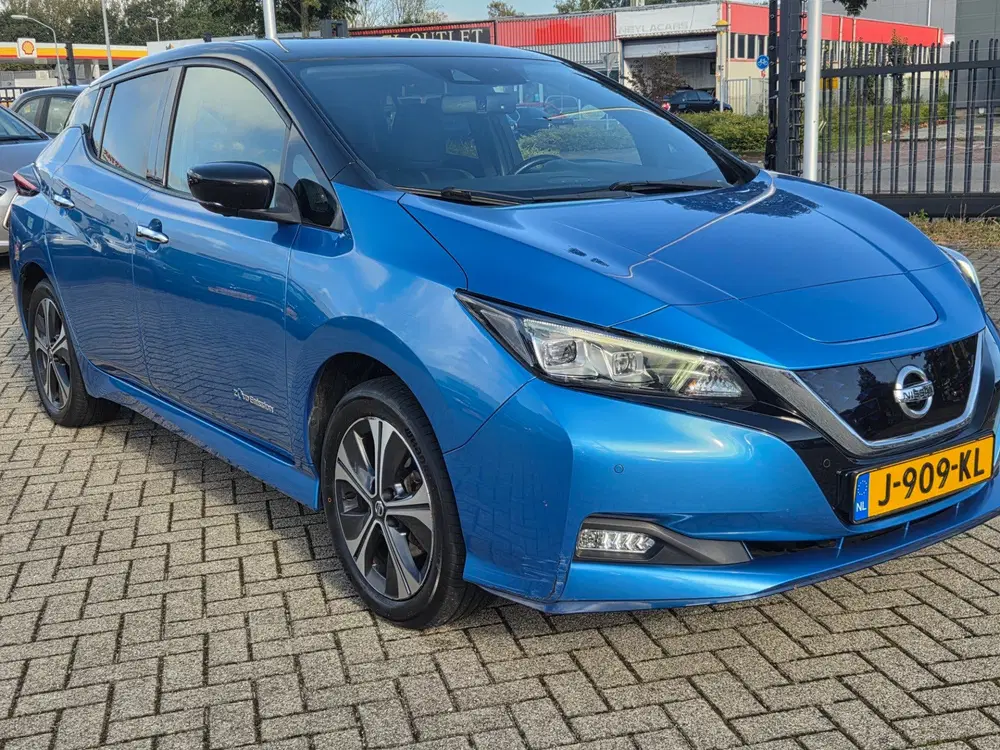 Nissan Leaf E+ Tekna 62 kWh uit 2020, foto 6