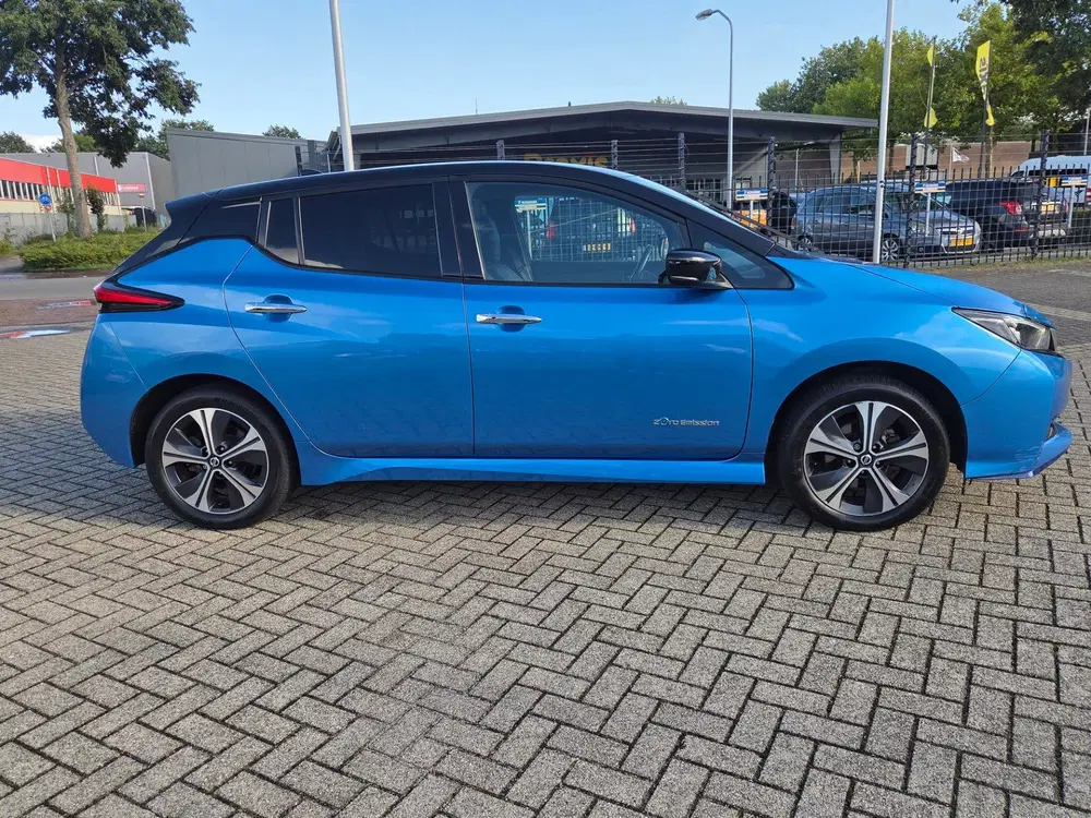 Nissan Leaf E+ Tekna 62 kWh uit 2020, foto 7