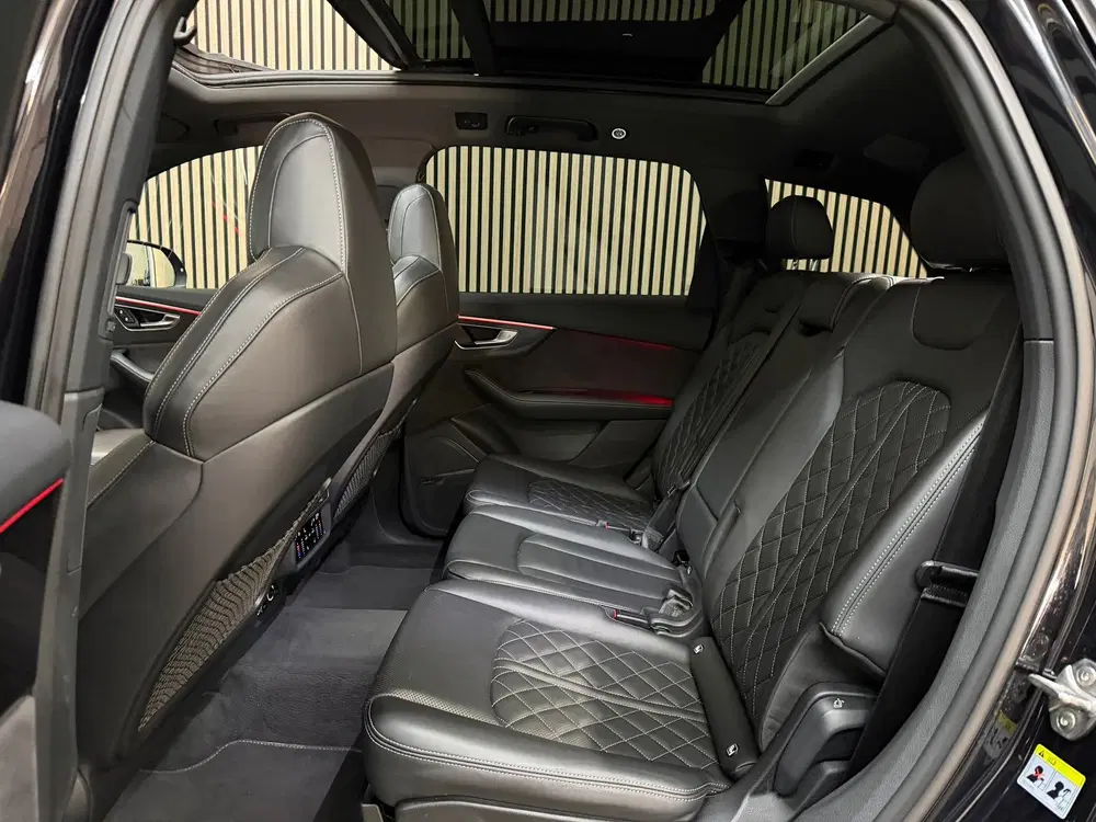 Audi Q7 4.0 TDI SQ7 quattro 7p 2020 PANO LUCHTVERI uit 2020, foto 13
