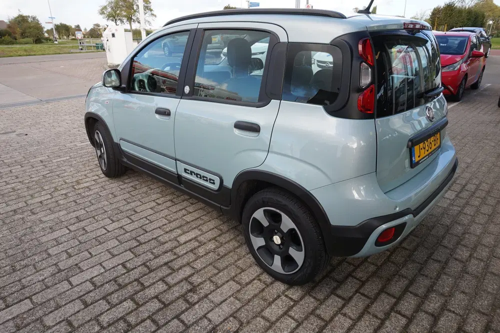 Fiat Panda 1.0 Hybrid Launch Edition uit 2020, foto 7