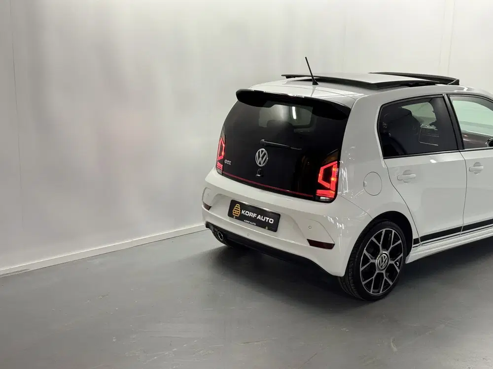 Volkswagen up! 1.0 TSI GTI uit 2019, foto 13