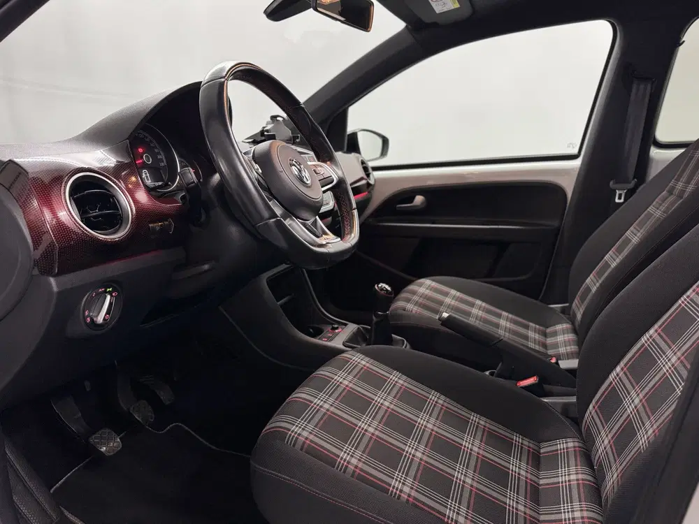 Volkswagen up! 1.0 TSI GTI uit 2019, foto 15