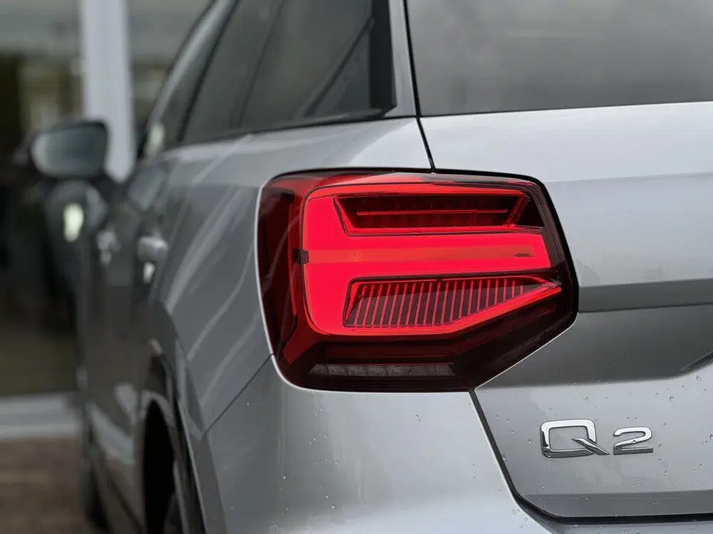 Audi Q2 35 TFSI CoD Sport Pro Line uit 2019, foto 11