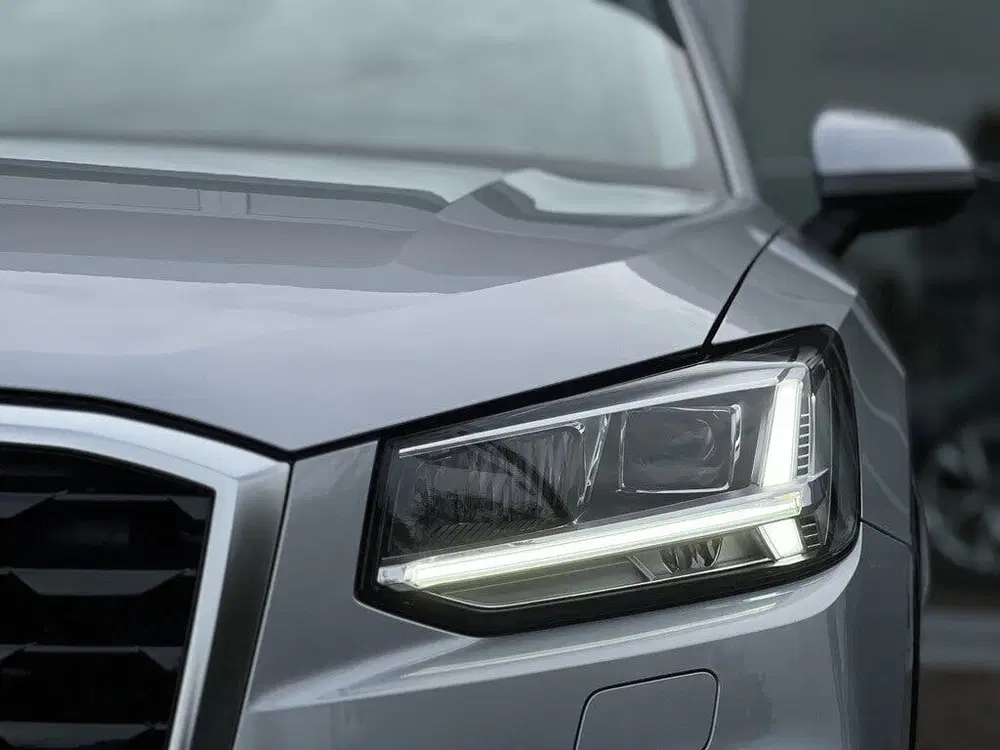 Audi Q2 35 TFSI CoD Sport Pro Line uit 2019, foto 4