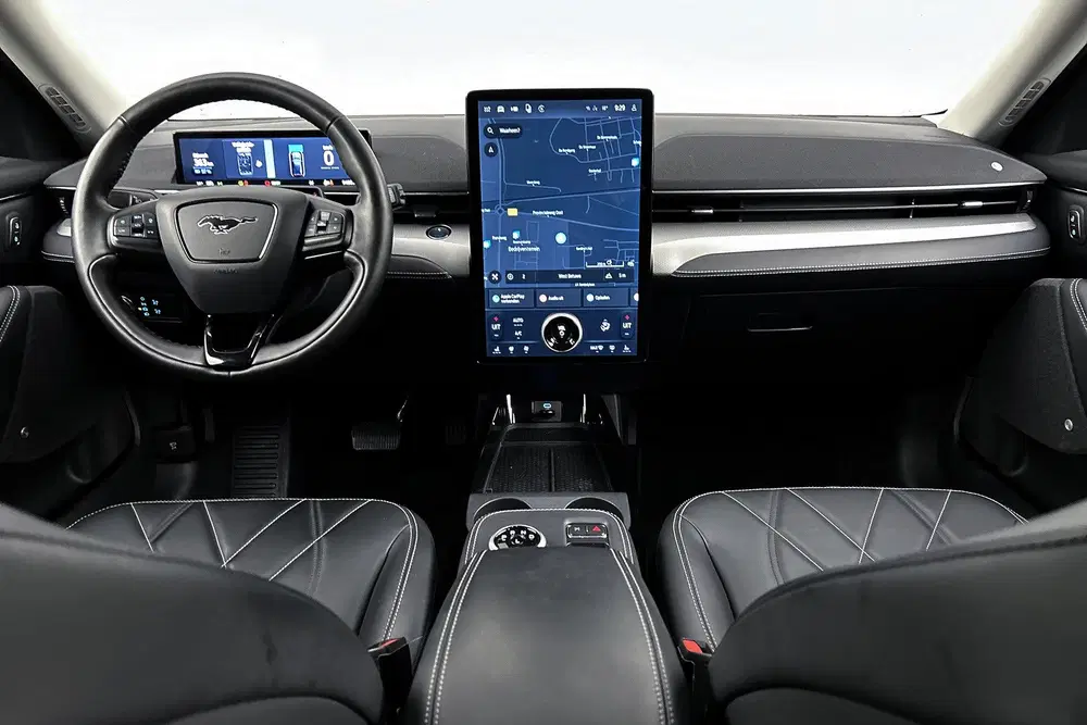 Ford Mustang Mach-E RWD 75 kWh uit 2021, foto 2