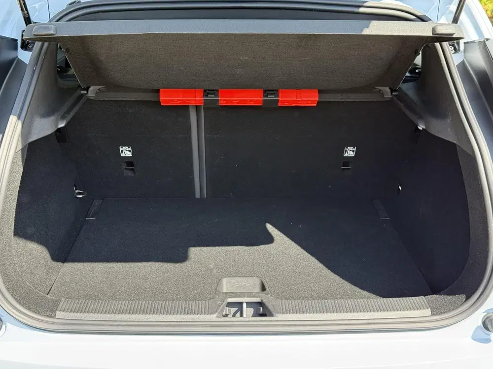 Volvo EX30 Single Motor Core uit 2024, foto 7