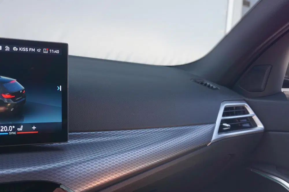 BMW 3-serie Touring 330e M Sport uit 2025, foto 12