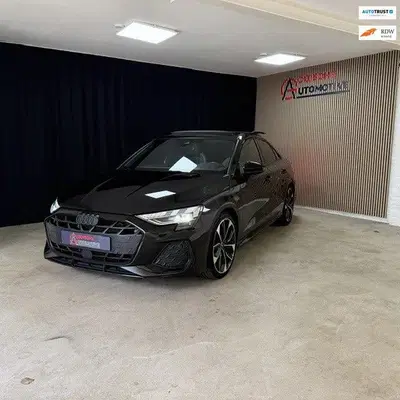 Audi A3 35 TFSI S edition Facelift. Pano uit 2024