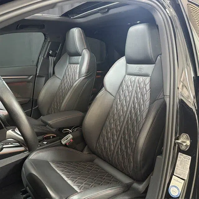 Audi A3 35 TFSI S edition Facelift. Pano uit 2024, foto 12