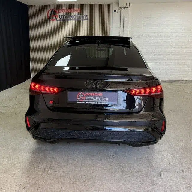 Audi A3 35 TFSI S edition Facelift. Pano uit 2024, foto 8