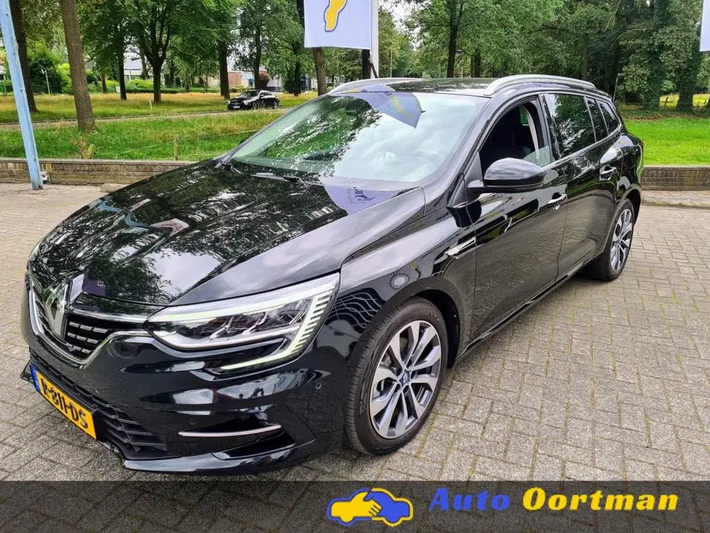 Renault Megane Mégane Estate 1.6 E-Tech Plug-In Hybrid 16 uit 2021, foto 3