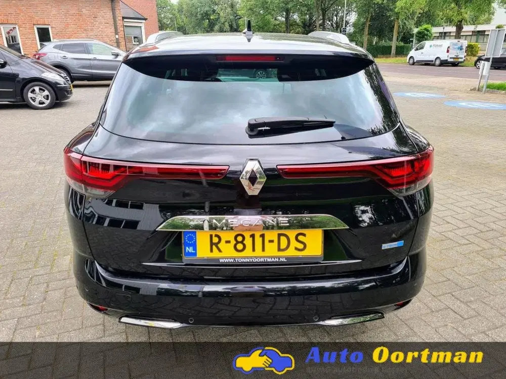 Renault Megane Mégane Estate 1.6 E-Tech Plug-In Hybrid 16 uit 2021, foto 4