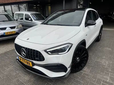 Mercedes-Benz GLA AMG 35 4MATIC PANO BURMESTER MEMORY uit 2020