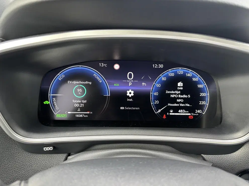 Toyota Corolla Cross Hybrid 140 Active Apple Carplay uit 2024, foto 3