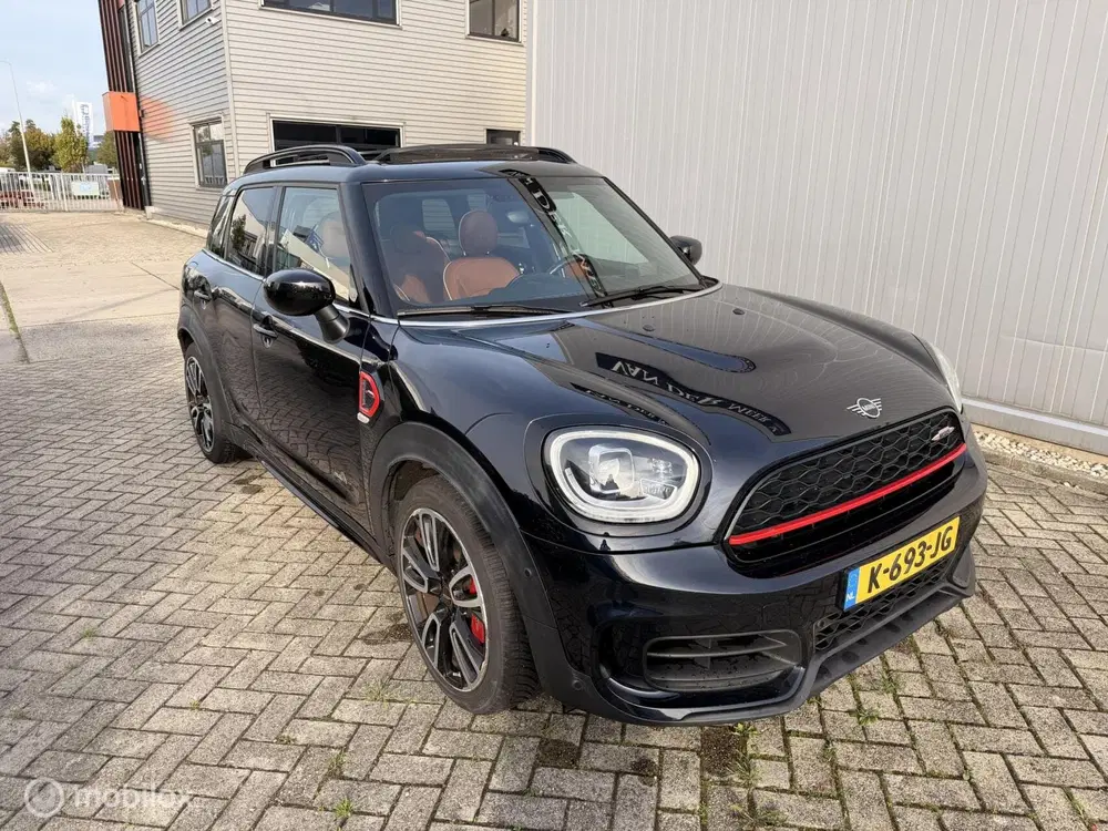 Mini Countryman 2.0 JWC ALL4 uit 2021, foto 2