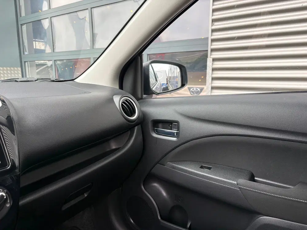 Mitsubishi Space Star 1.2 Dynamic uit 2023, foto 13