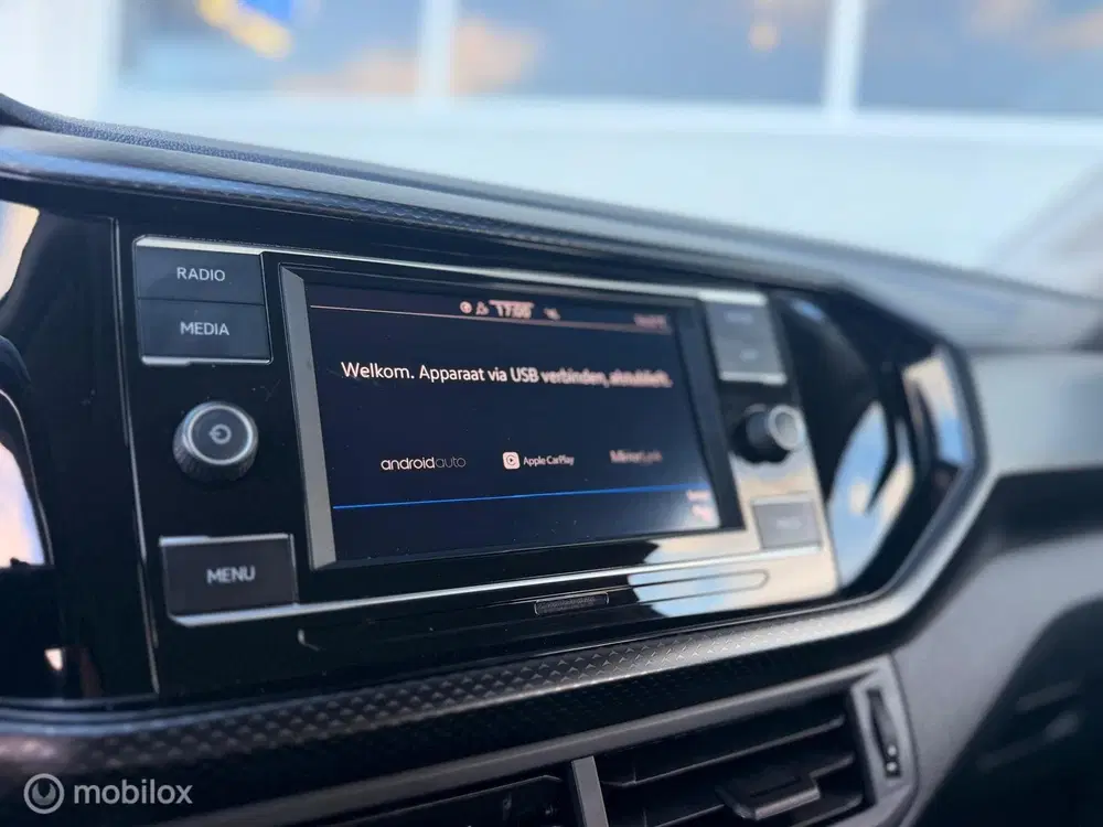 Volkswagen T-Cross uit 2023, foto 12