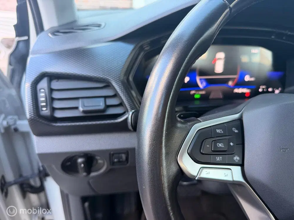 Volkswagen T-Cross uit 2023, foto 14
