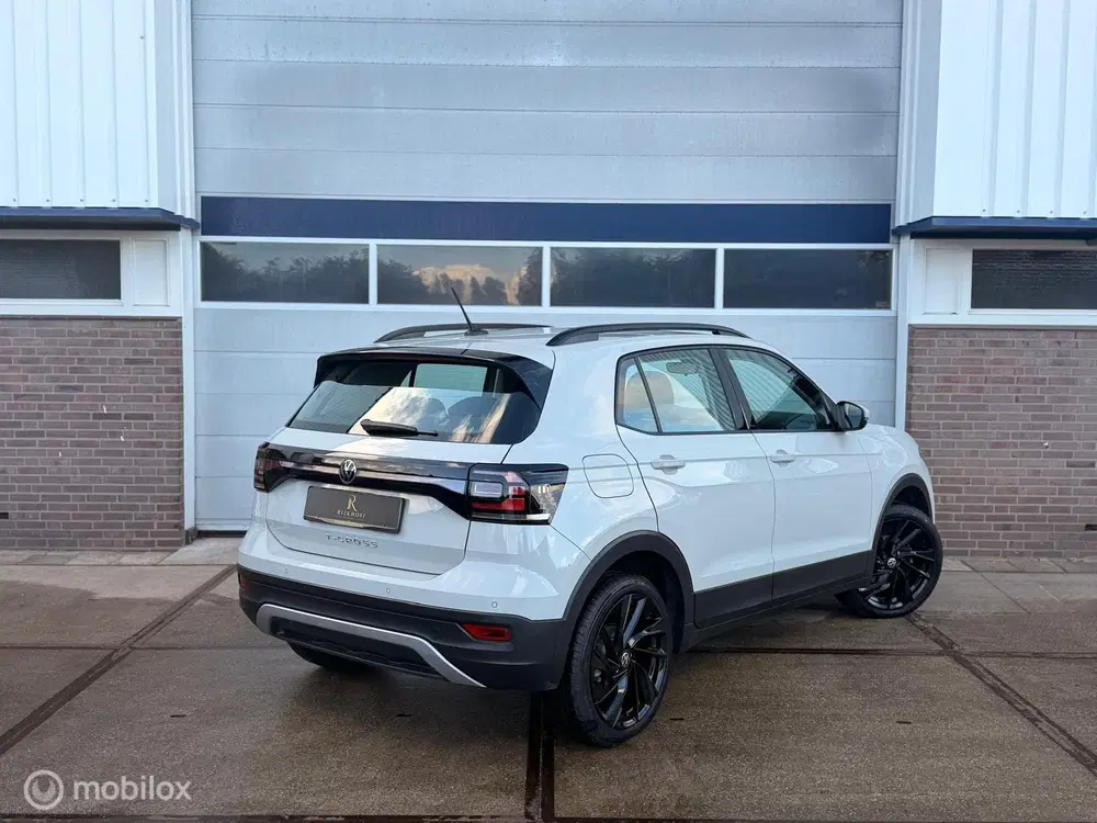 Volkswagen T-Cross uit 2023, foto 9