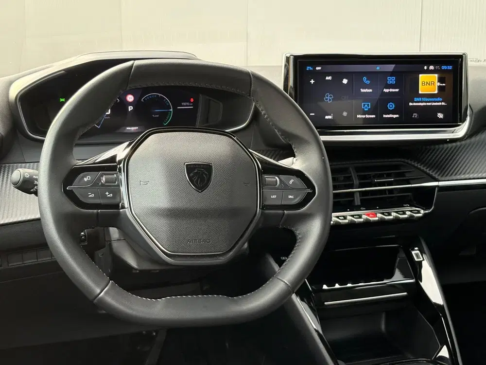 Peugeot 2008 EV Allure 54 kWh Parkeerhulp uit 2025, foto 13