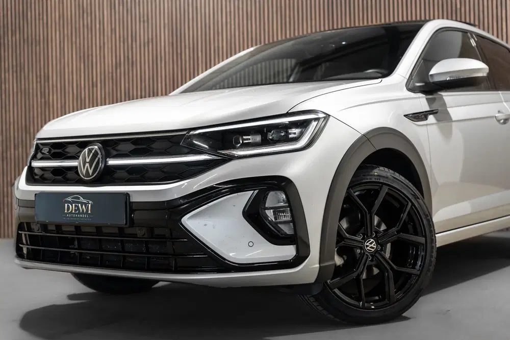 Volkswagen Taigo 1.5 TSI R-Line DSG IQ PANO NAVI Camera uit 2024, foto 2