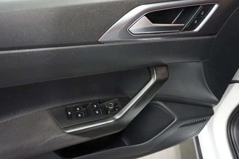 Volkswagen Taigo 1.0 TSI R-LINE BNS uit 2022, foto 10