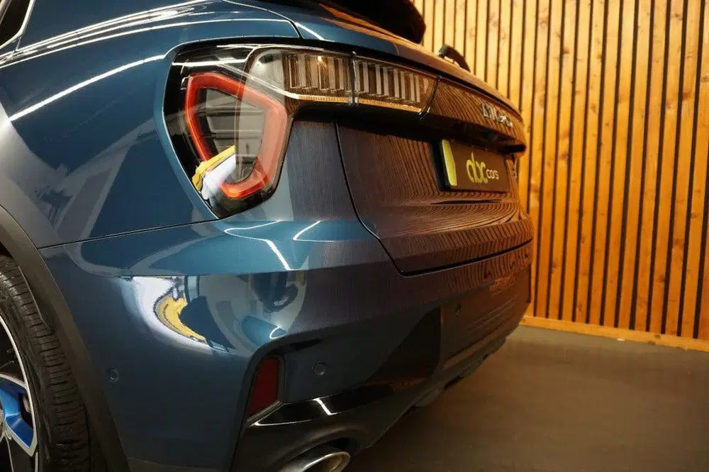 Lynk & Co 01 1.5 Plug-in Automaat Panoramadak Apple Car uit 2023, foto 7