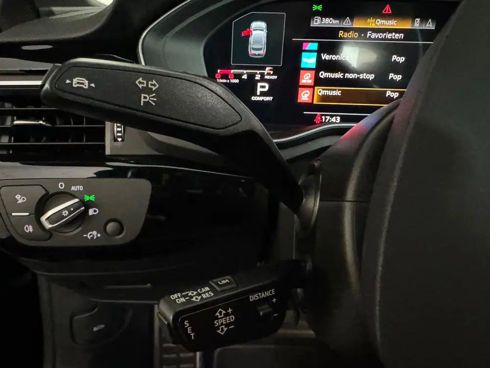 Audi A5 40 TFSI S Line Trekhaak uit 2021, foto 12