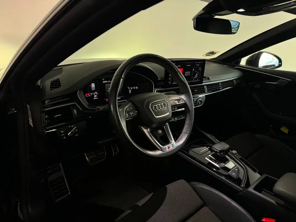 Audi A5 40 TFSI S Line Trekhaak uit 2021, foto 9