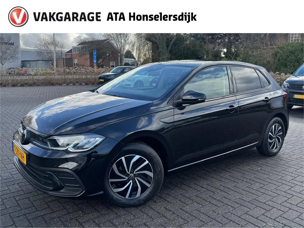 Volkswagen Polo 1.0 TSI Life uit 2023