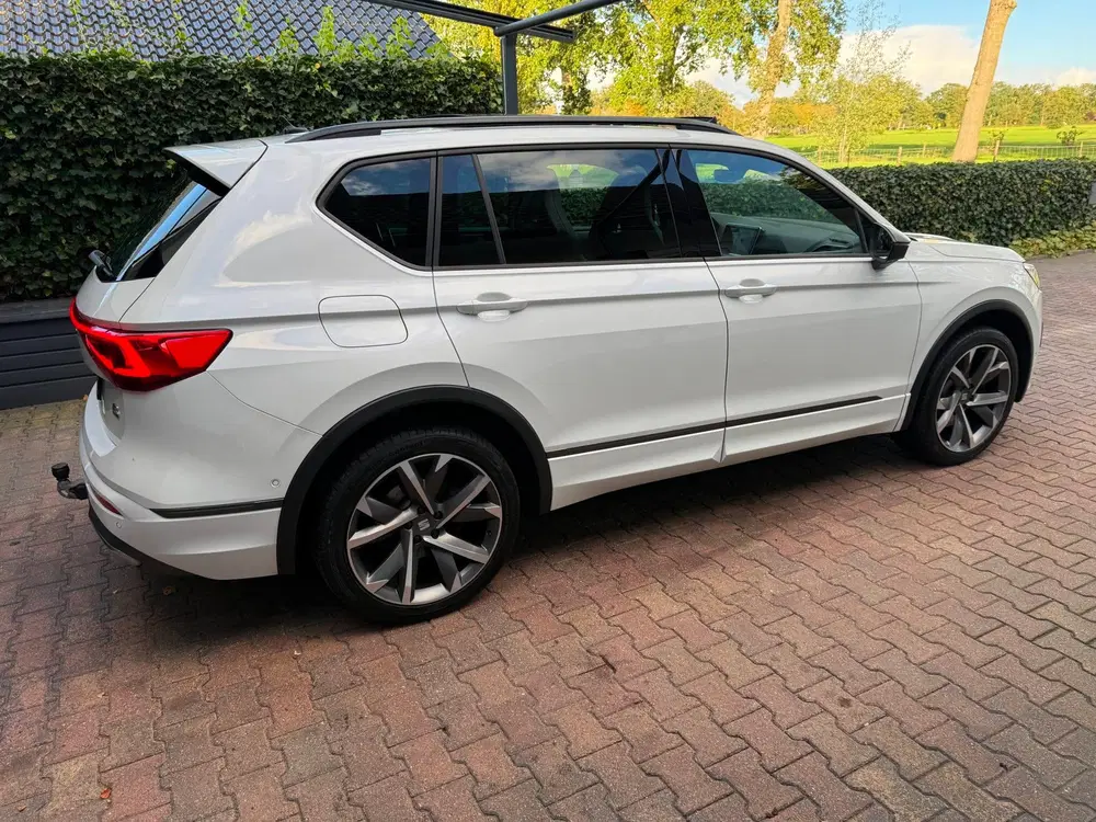 SEAT Tarraco 1.4 TSI e-Hybrid FR Business uit 2023, foto 7